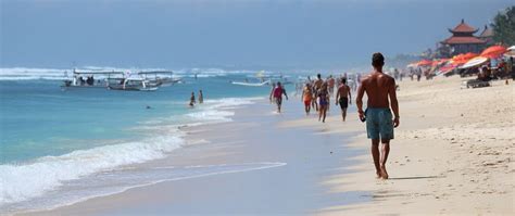 beliebte strände für schwule paare